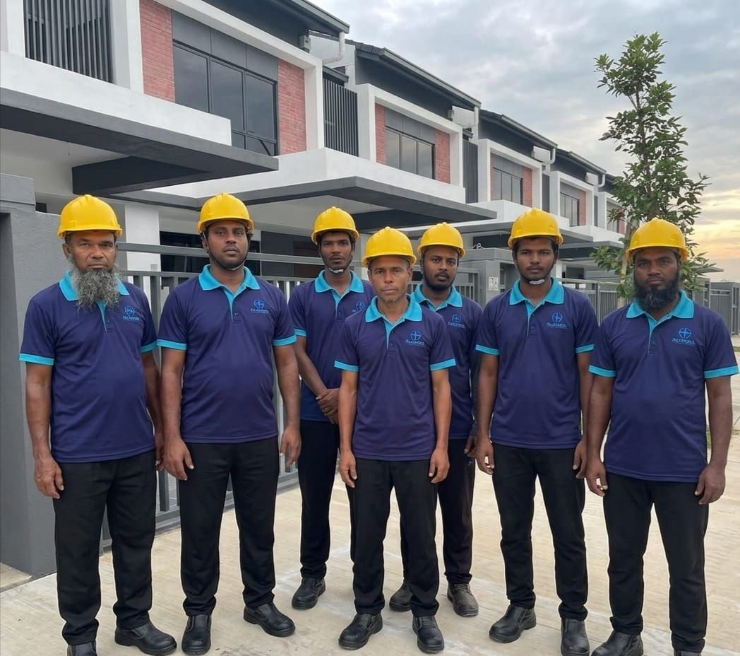 ALHAIDA cleaning team at work